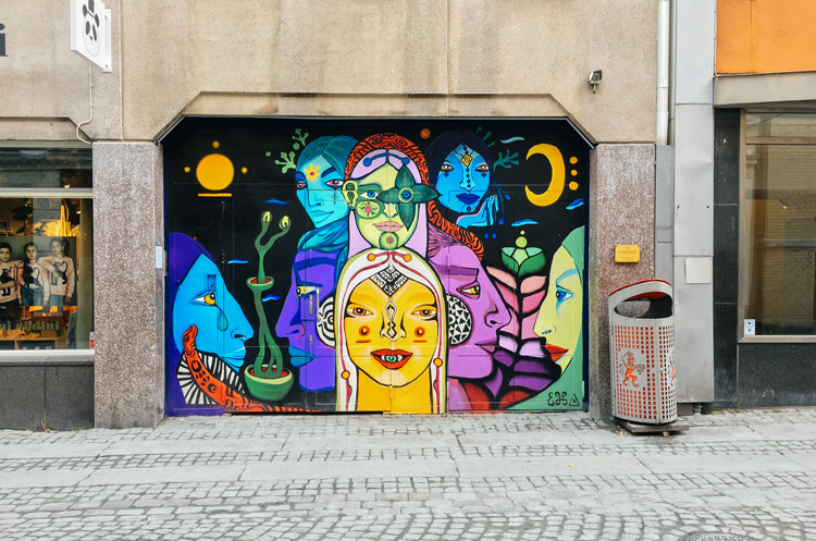 future-positive-street-art-gothenburg-1